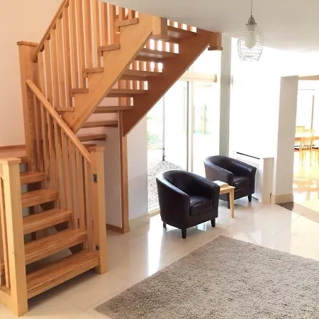 Rannagh View بيت للعطل *