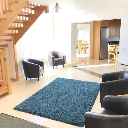 Rannagh View بيت للعطل *